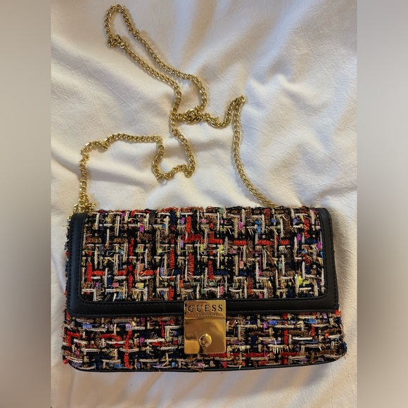 Guess Bag - Picture 1 of 5